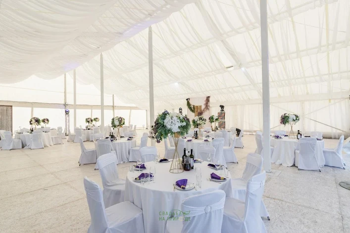 Фото №3 зала Шатер у пруда