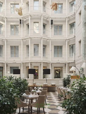 Фото №1 зала Атриум «Вино и вода» 