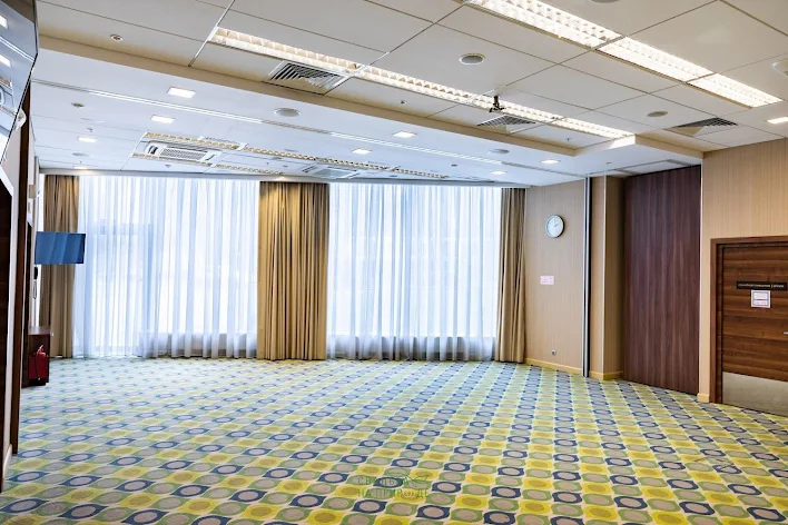 Фото №3 зала Зал «Стрелка» 