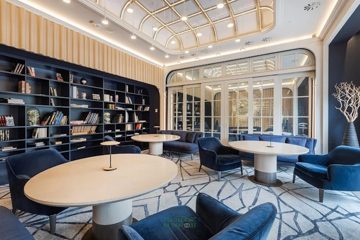 Фото №1 зала Библиотека