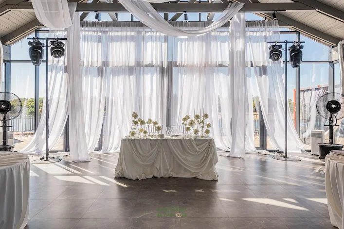 Фото №4 зала Основной зал