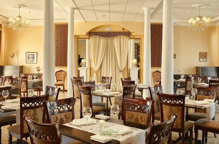 Фото №3 зала Ресторан