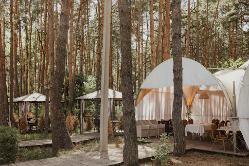 Праздничный шатер в FOrRest (Воронеж) для свадьбы: бронирование места
