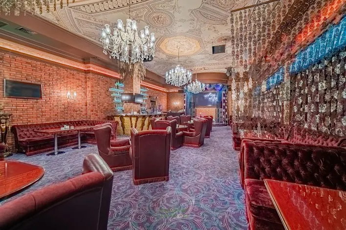 Фото №4 зала Караоке-бар «Кураж» 