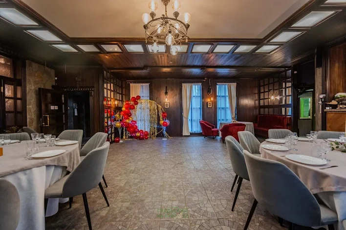 Фото №1 зала Зал с камином