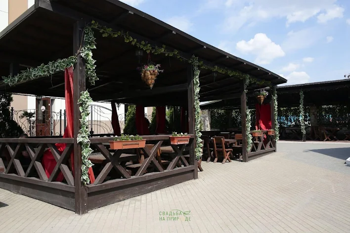 Фото №1 зала Боковая беседка 1