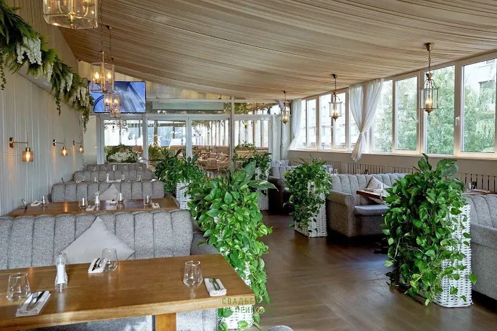 Фото №1 зала Белая веранда