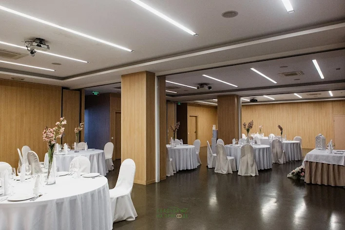 Фото №2 зала Зал «Саммит» 