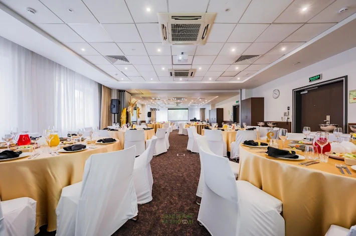 Фото №3 зала Зал «Родонит» 