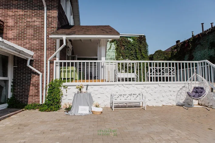 Фото №1 зала Шатер «У озера» 