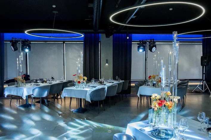 Фото №3 зала Ресторан