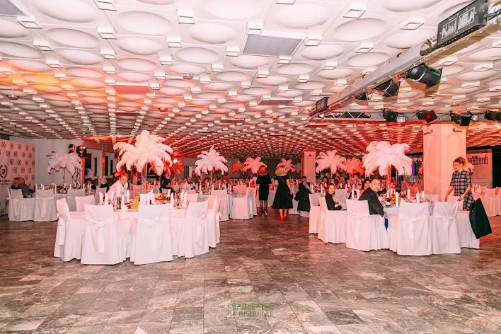 Фото №3 зала Зал «Хрустальный» 