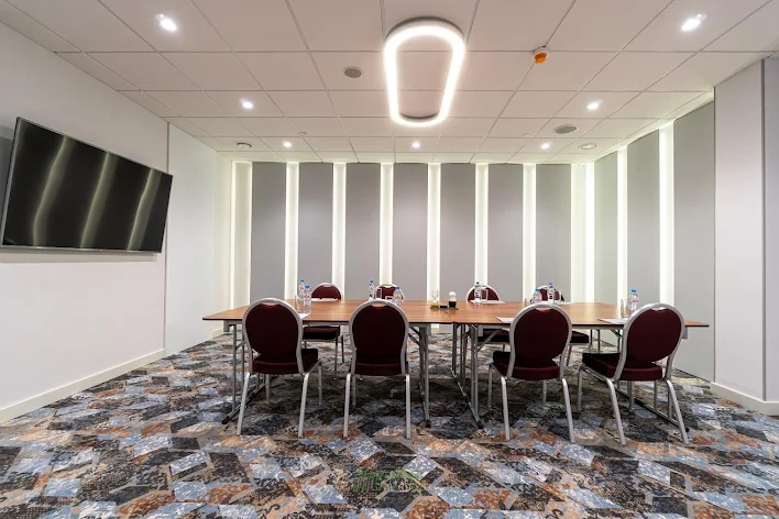 Фото №1 зала Зал «Эпиграф» 