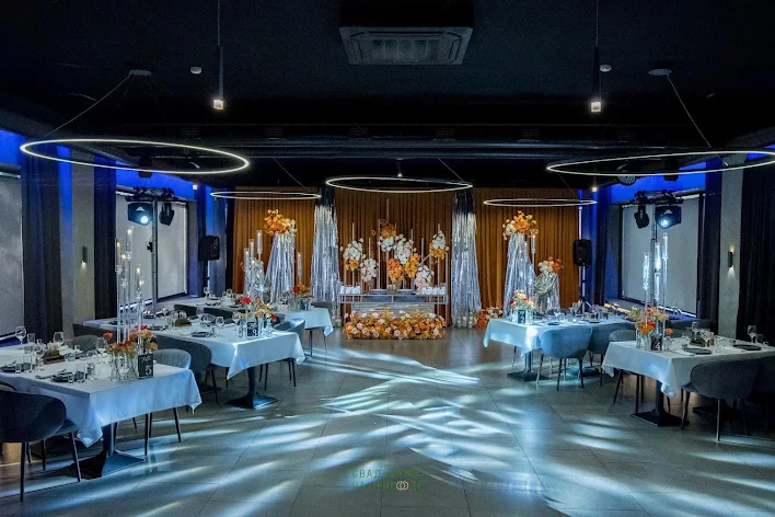 Фото №1 зала Ресторан