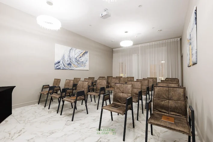 Фото №1 зала Конференц-зал   «Suzor» 