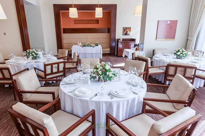 Фото №2 зала Ресторан «Топаз» 