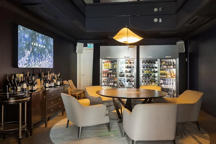 Фото №1 зала Винная комната