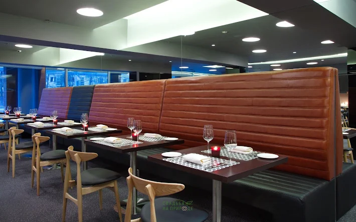 Фото №1 зала Ресторан monk