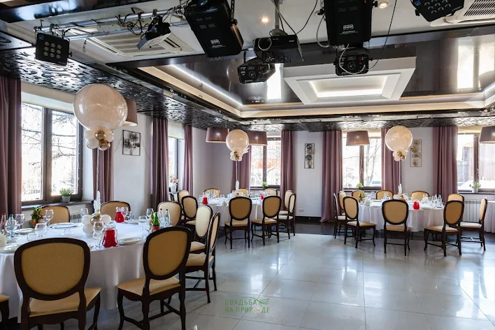 Фото №3 зала Ресторан