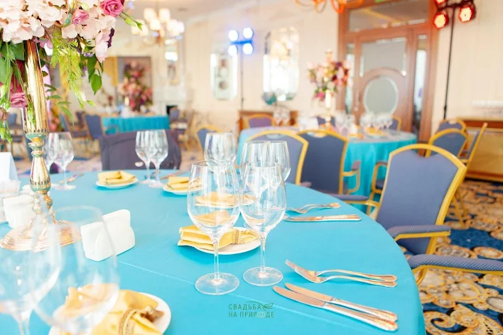 Фото №2 зала Банкетный зал «Облака» 