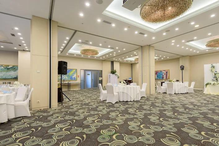 Фото №4 зала Зал «Сенатор» 