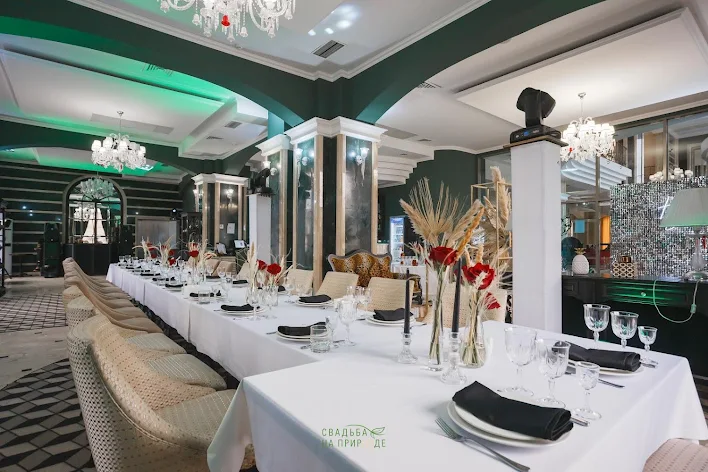 Фото №1 зала Ресторан «Эмеральд» 