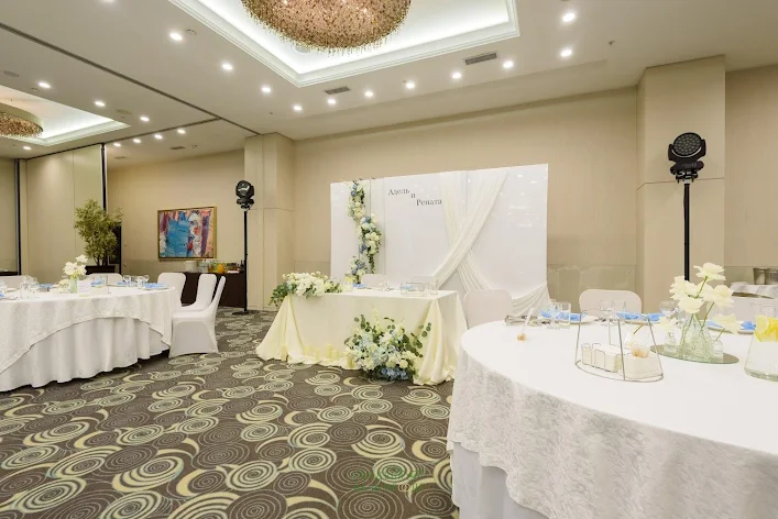 Фото №1 зала Зал «Сенатор» 