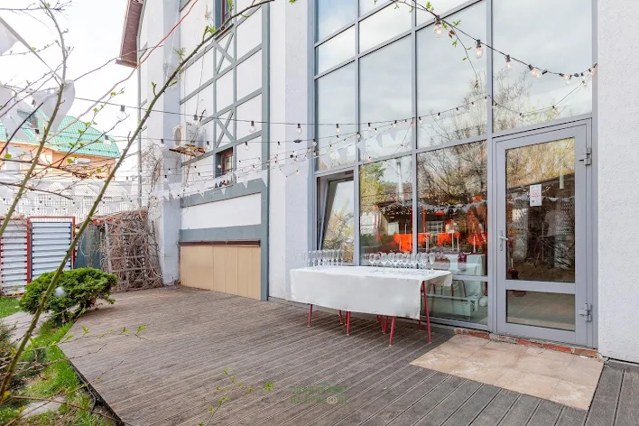 Фото №2 зала Летняя веранда