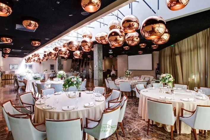 Фото №1 зала Ресторан meat&more