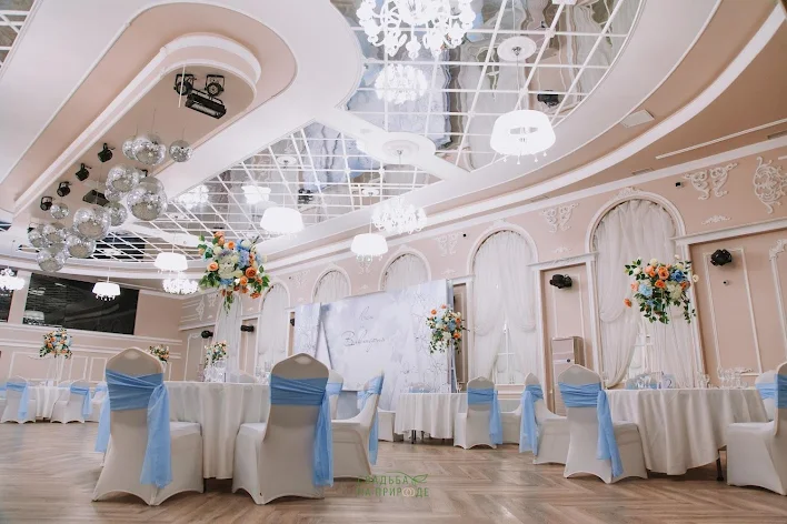 Фото №2 зала Банкетный зал matrёshka club