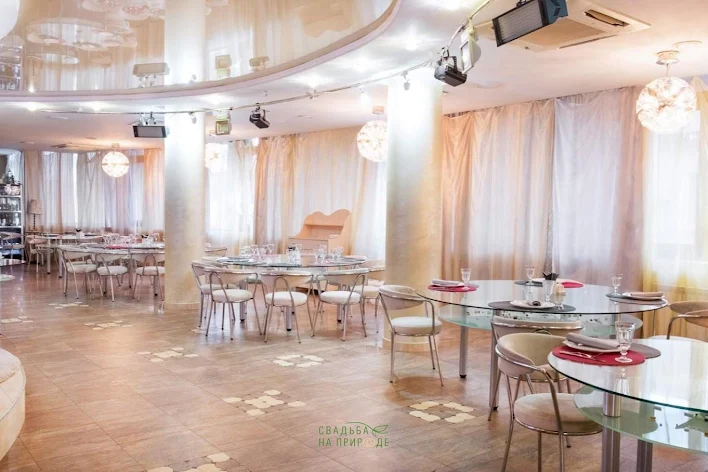 Фото №2 зала Зал ресторана «Жемчужина» 