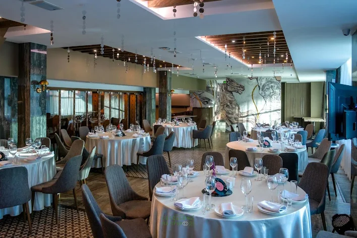 Фото №1 зала Ресторан avantage