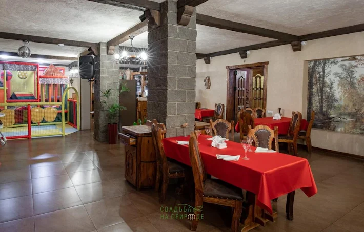 Фото №1 зала Зал «Красный» 