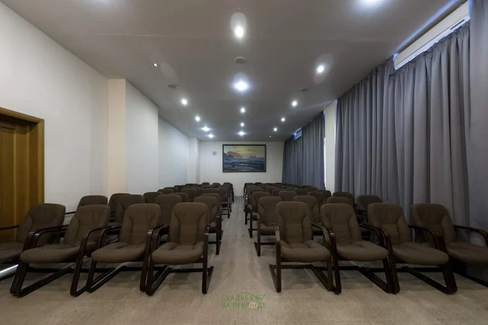 Фото №1 зала Конференц-зал “словакия”