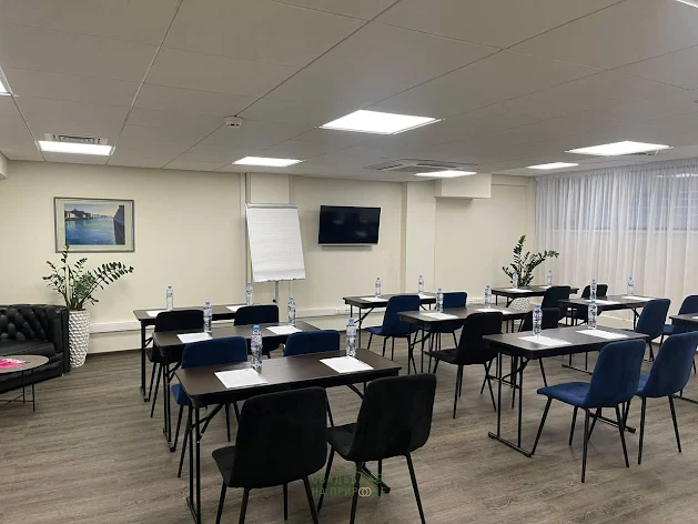 Фото №1 зала Малый конференц-зал