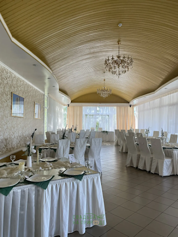 Фото №1 зала Зал «Набережный» 