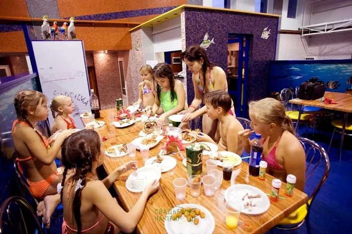 Фото №1 зала Бар в аквапарке