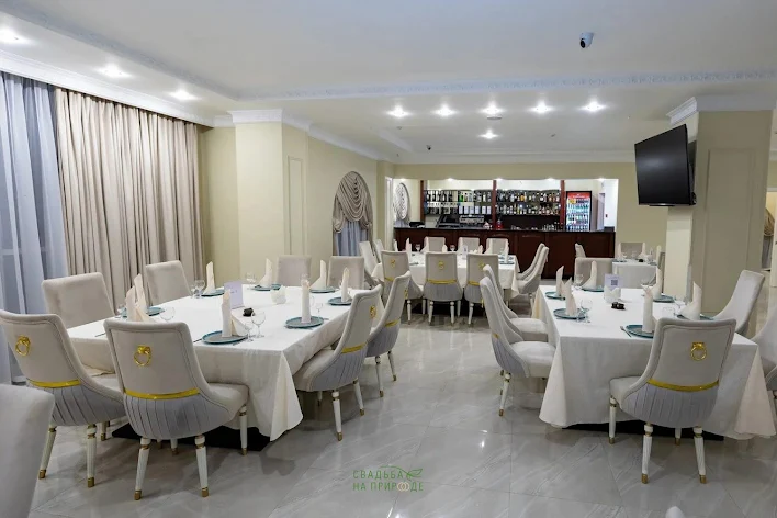 Фото №2 зала Ресторан «Версаль» 