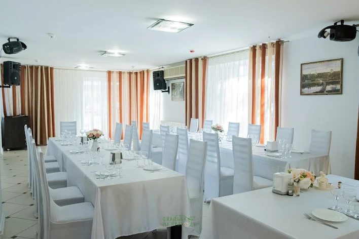 Фото №4 зала Ресторан