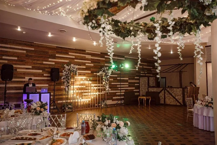 Фото №2 зала Зал «ЭкоДом» 