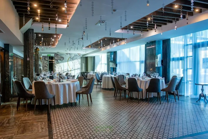 Фото №4 зала Ресторан avantage