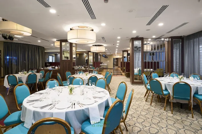 Фото №4 зала Ресторан emerald