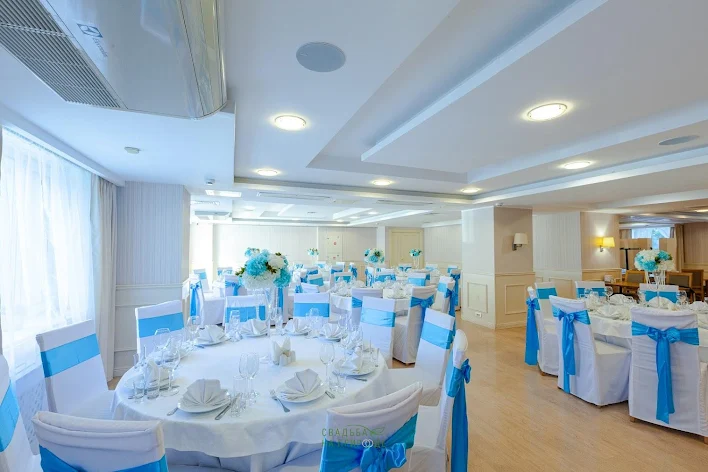 Фото №2 зала Ресторан