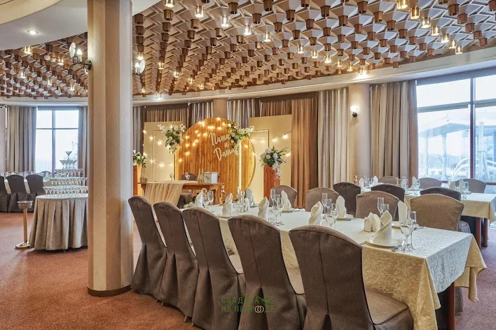 Фото №4 зала Зал ресторана