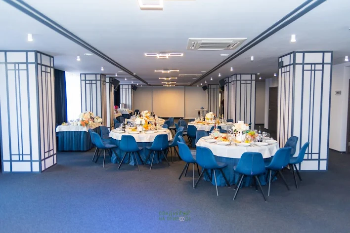 Фото №4 зала Основной зал