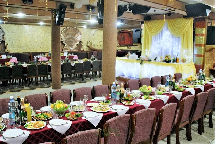 Фото №1 зала Зал ресторана