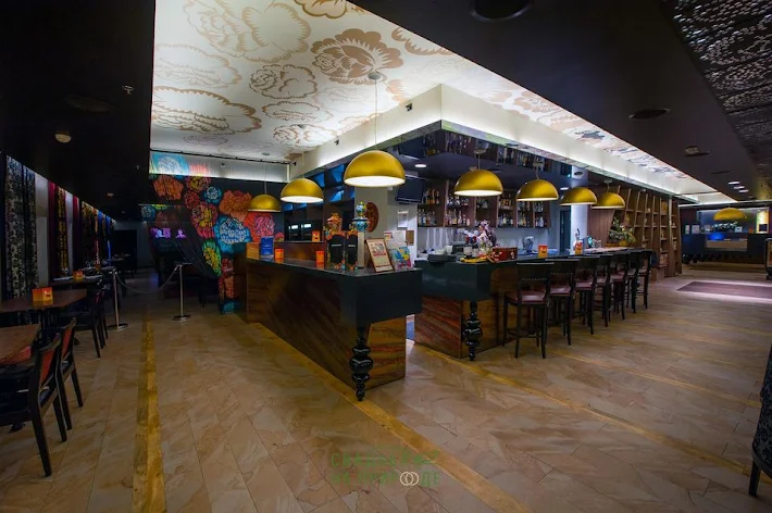 Фото №2 зала Ресторан метаморфоз