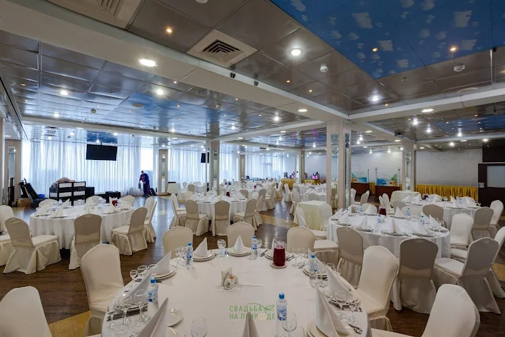 Фото №2 зала Банкетный зал «Михаил Светлов» 