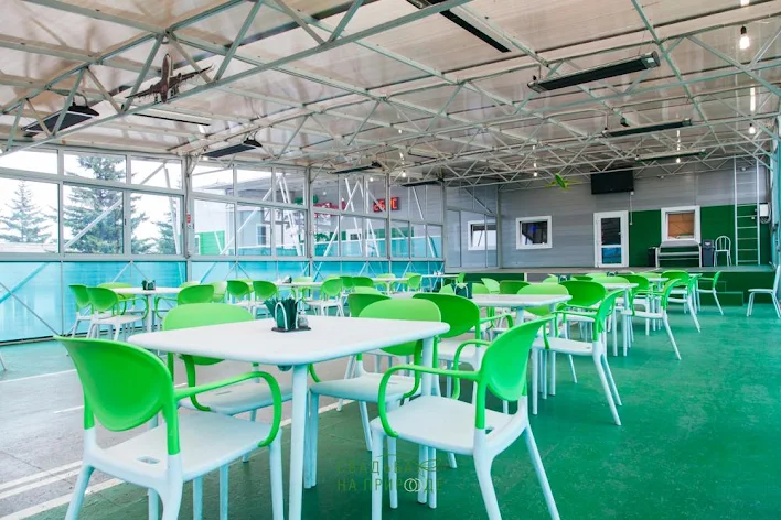 Фото №1 зала Летняя веранда «Взлетная полоса» 