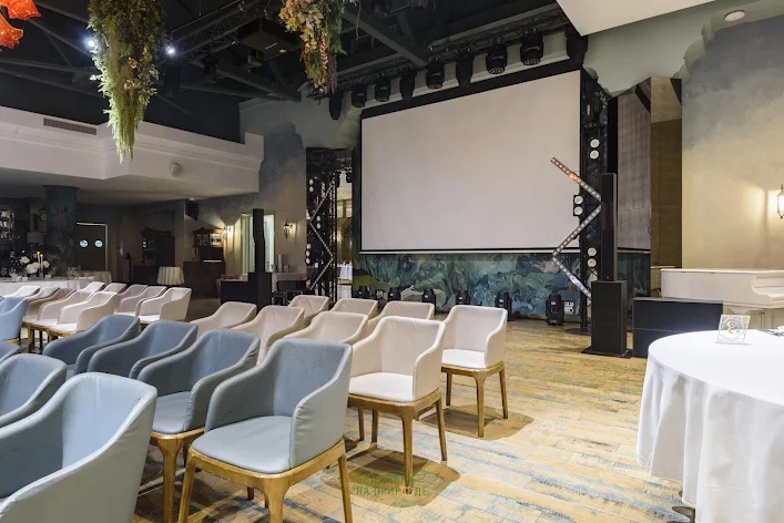 Фото №3 зала Adriana